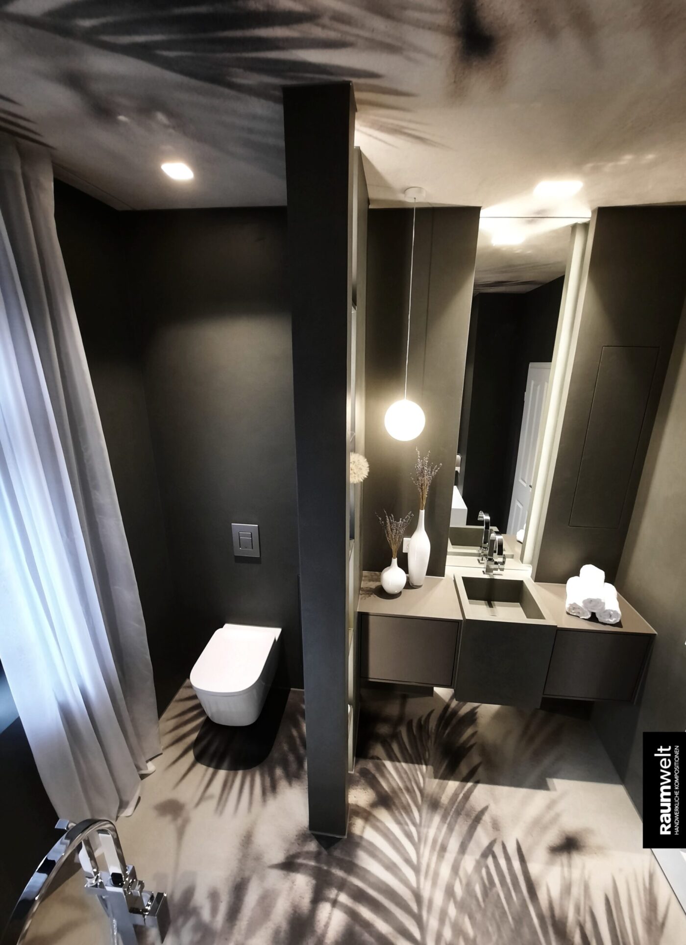 FUGENLOSES BADEZIMMER