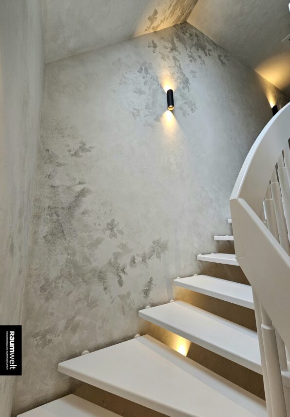 TREPPENHAUSGESTALTUNG